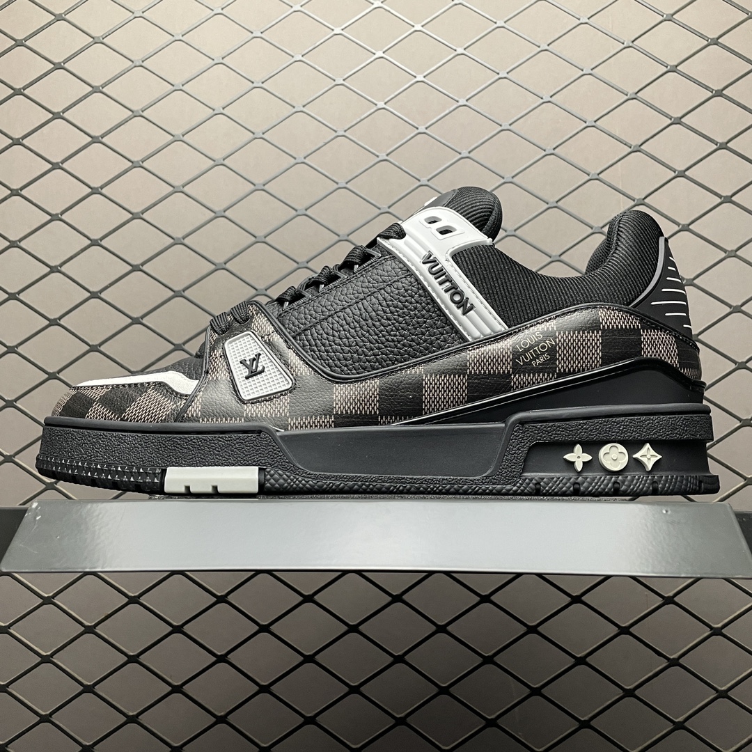 L X V TRAINER SNEAKERS