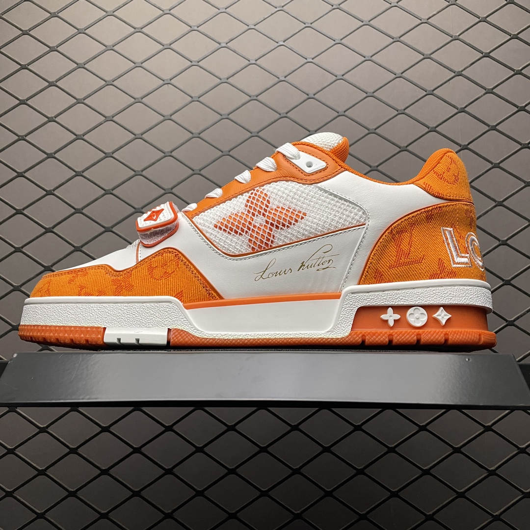 L X V Trainer Sneaker