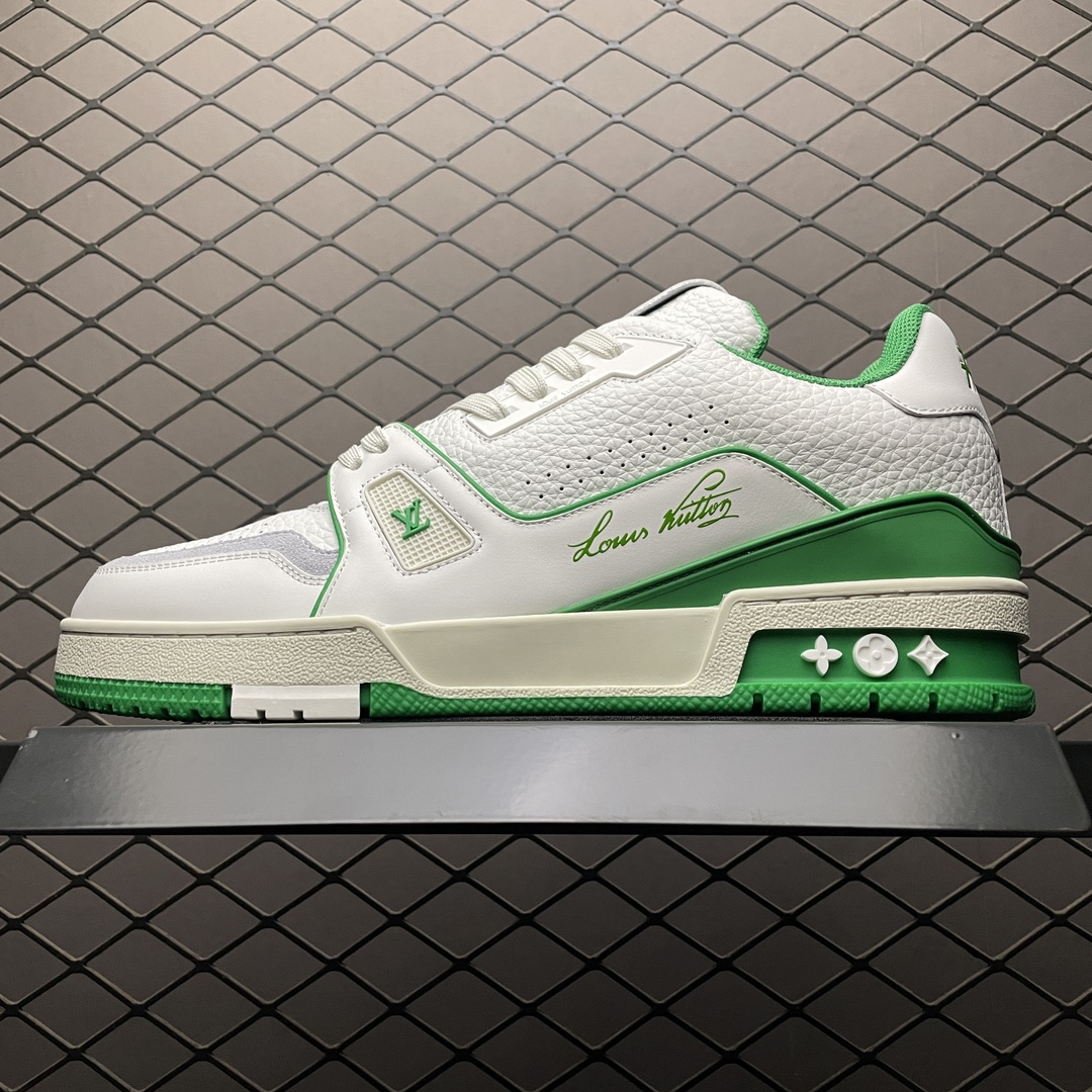 L X V TRAINER Sneakers