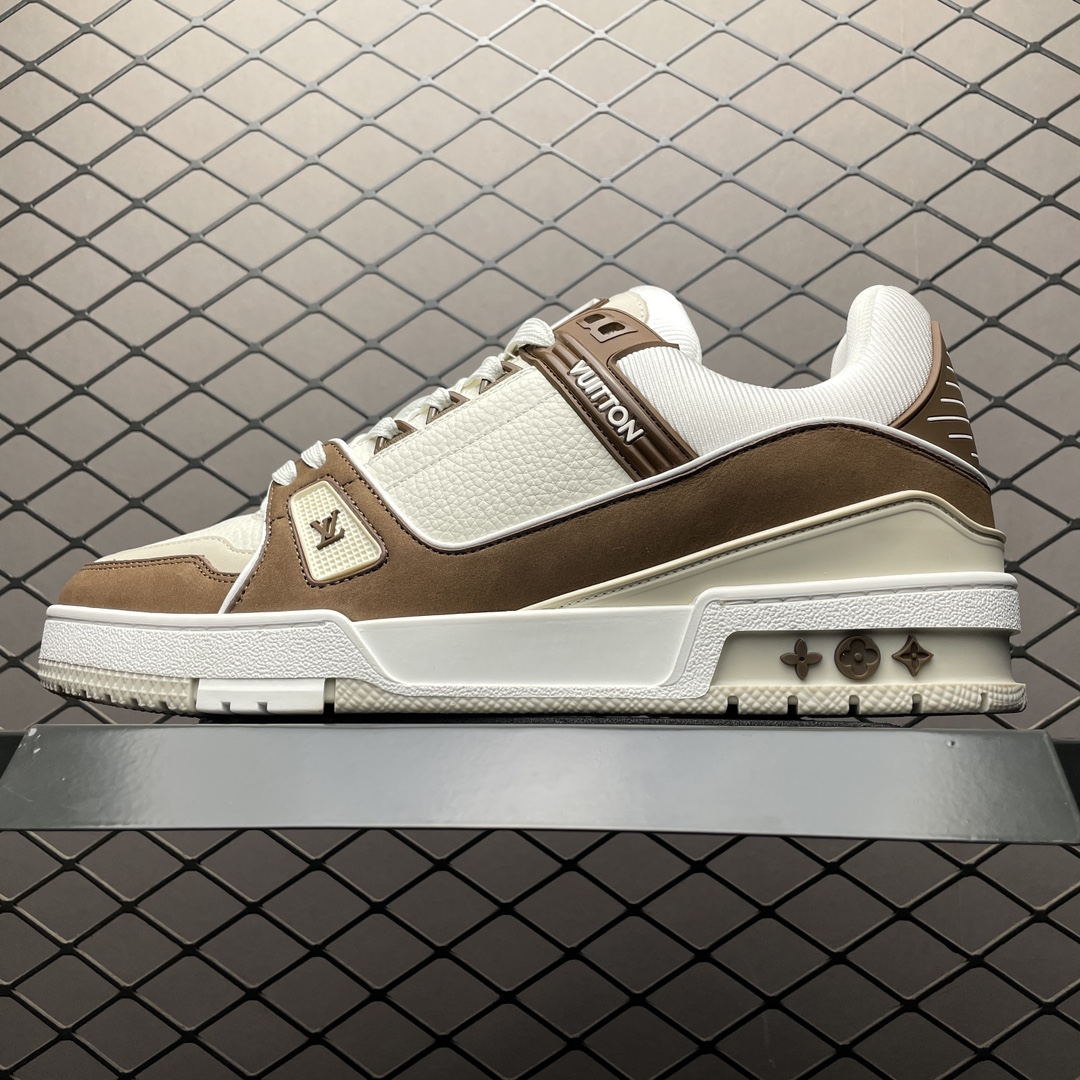 L X V TRAINER Sneakers