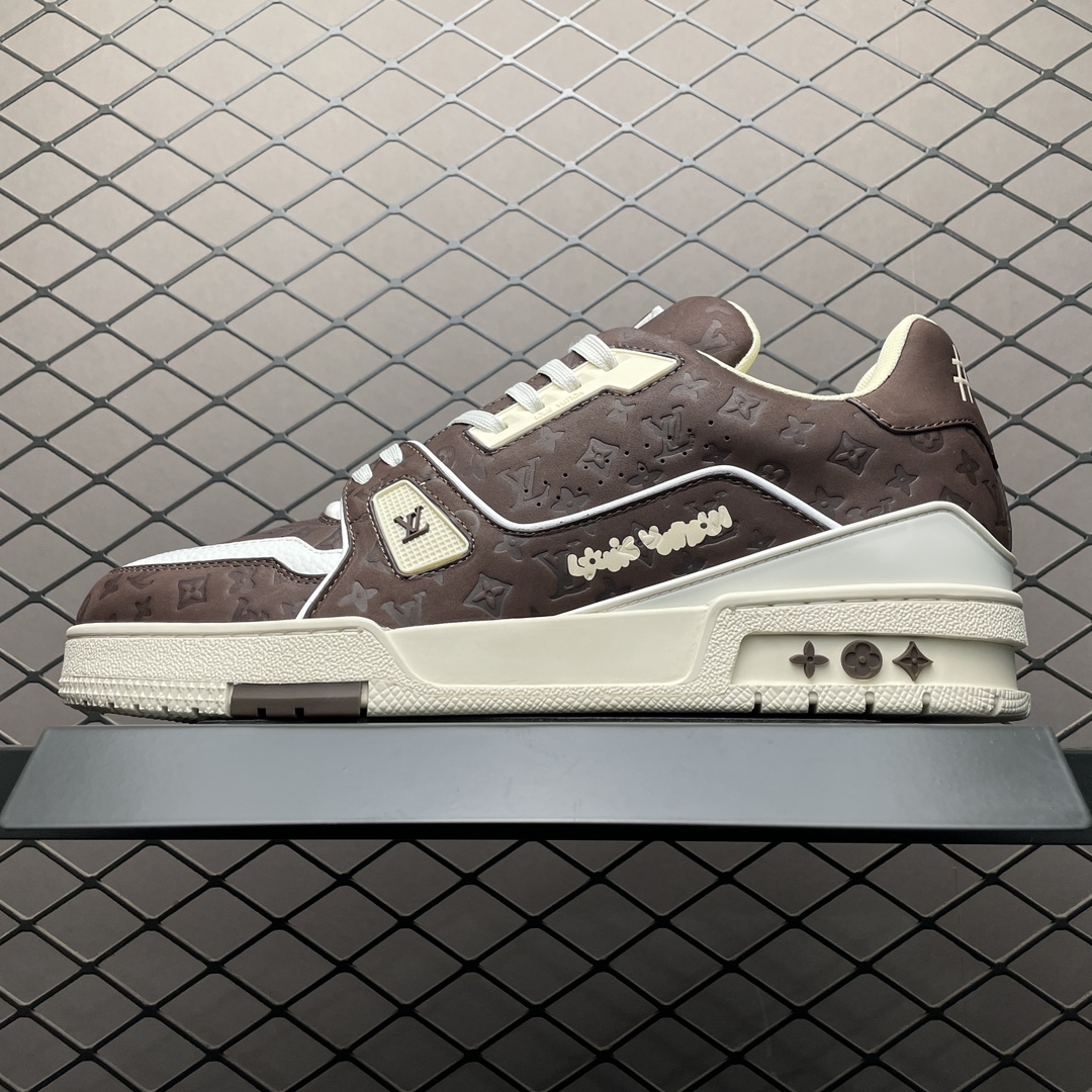 L X V SNEAKERS