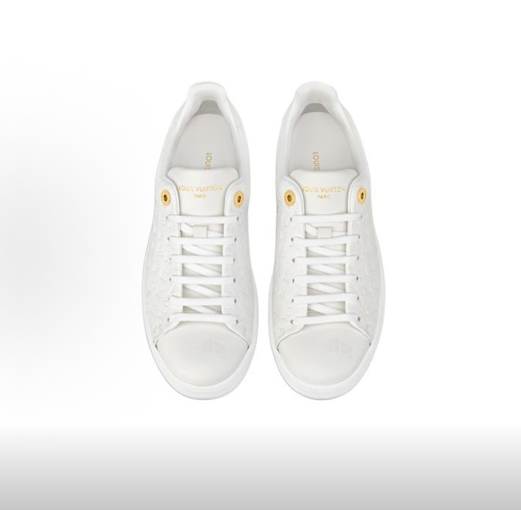 L X V Sneakers detail 3