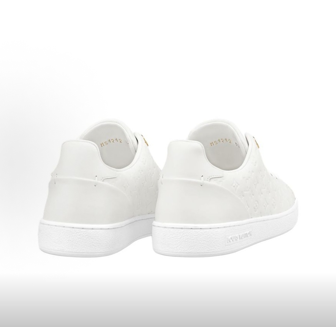 L X V Sneakers detail 4