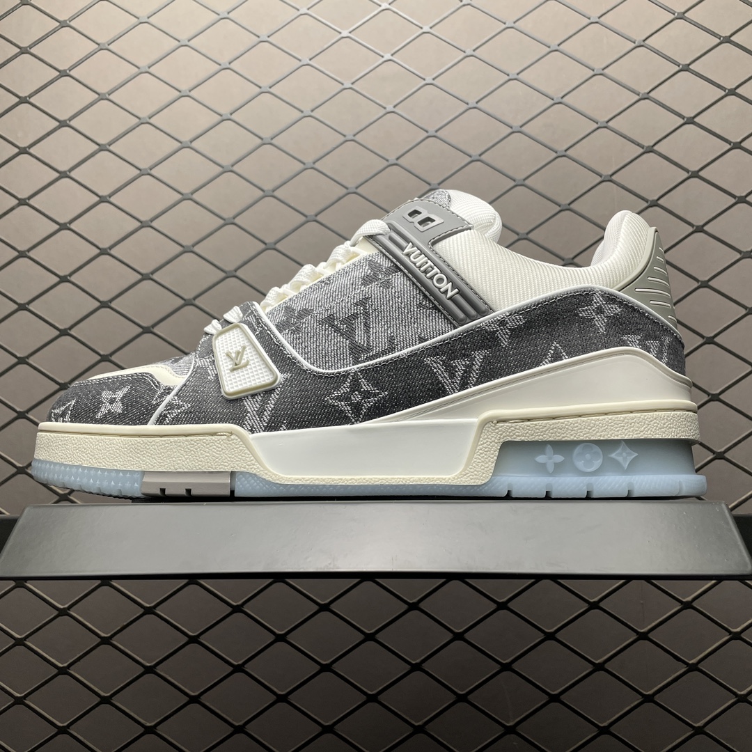 L X V TRAINER SNEAKERS