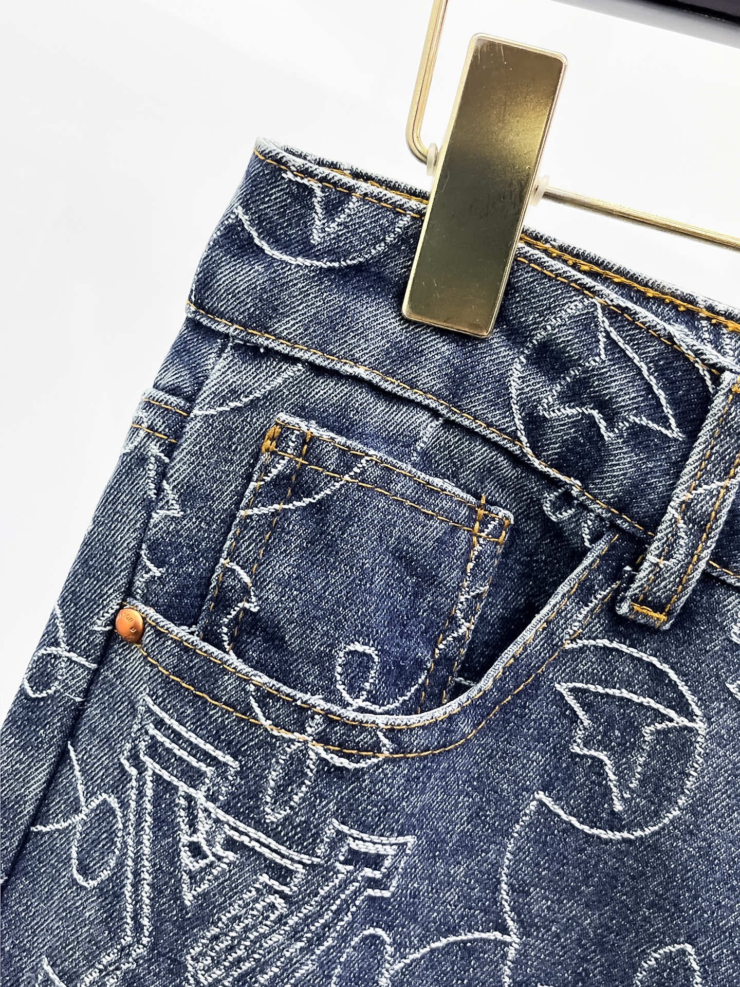 Product detail 4
