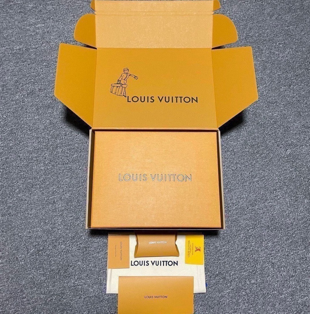 L X V RUNNER sneakers detail 8