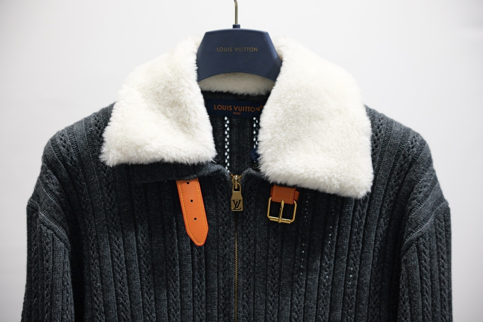 Product detail 4