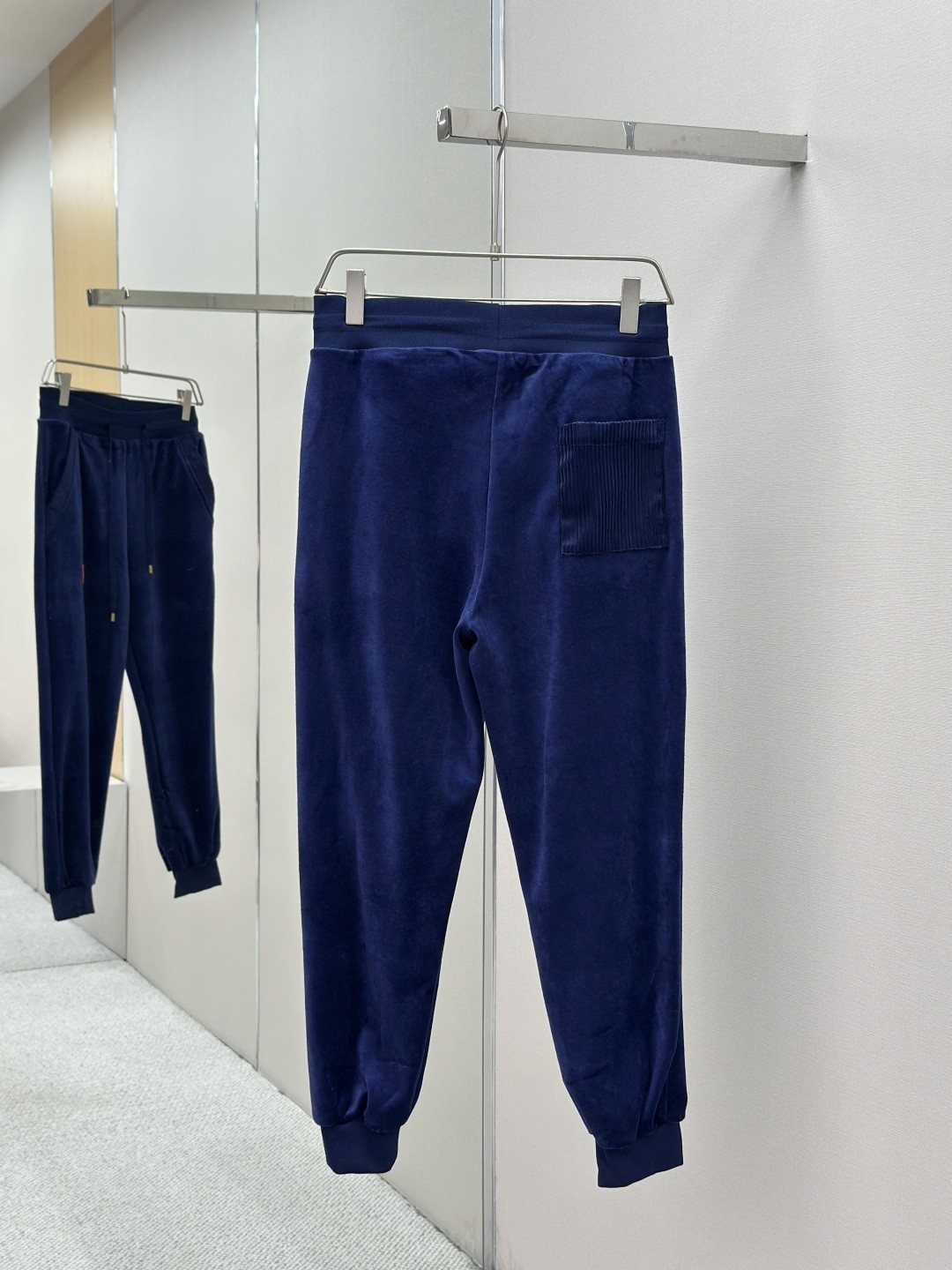 Product detail 3