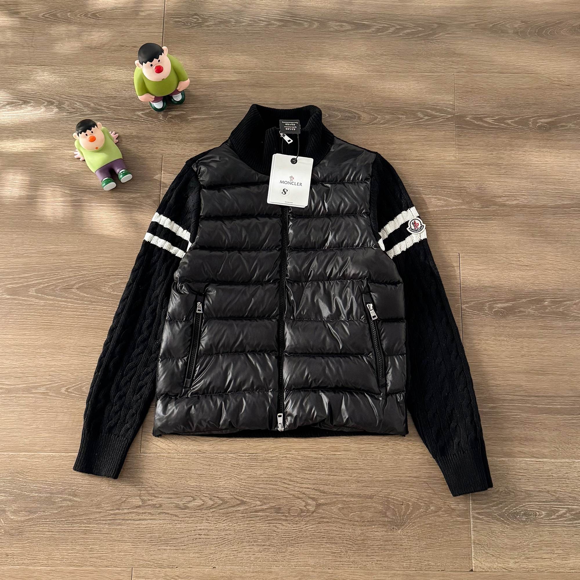 MONC stitching knitted sleeves stand collar down jacket （Multiple colors）