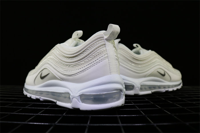 NK Air Max 97 Triple White Wolf Grey 921826-101 detail 4