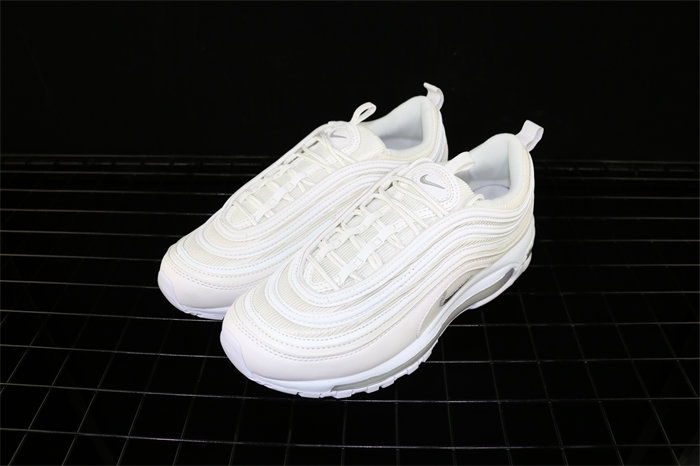 NK Air Max 97 Triple White Wolf Grey 921826-101 detail 3
