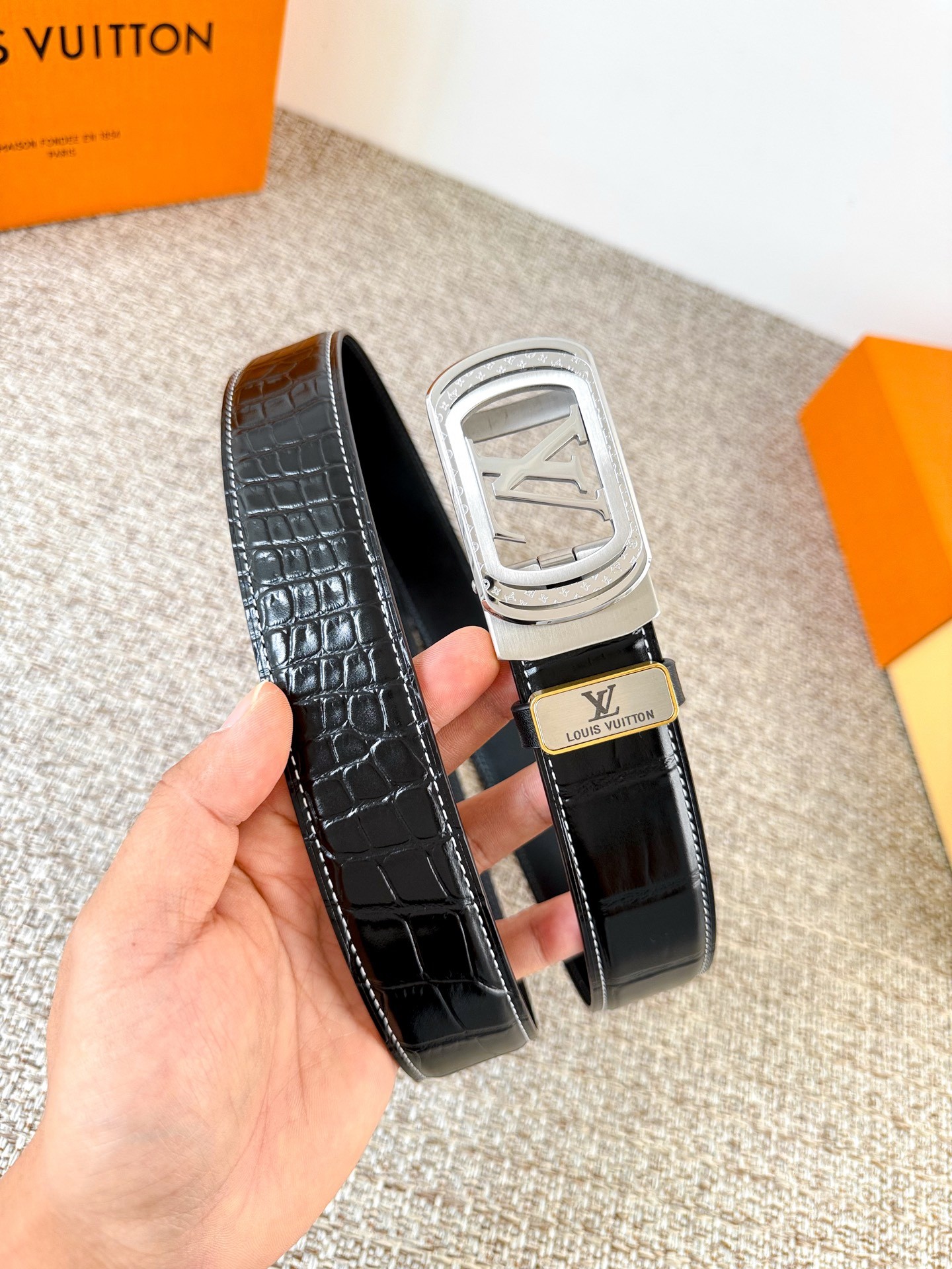 L X V Belt 35mm (Multiple colors) detail 5