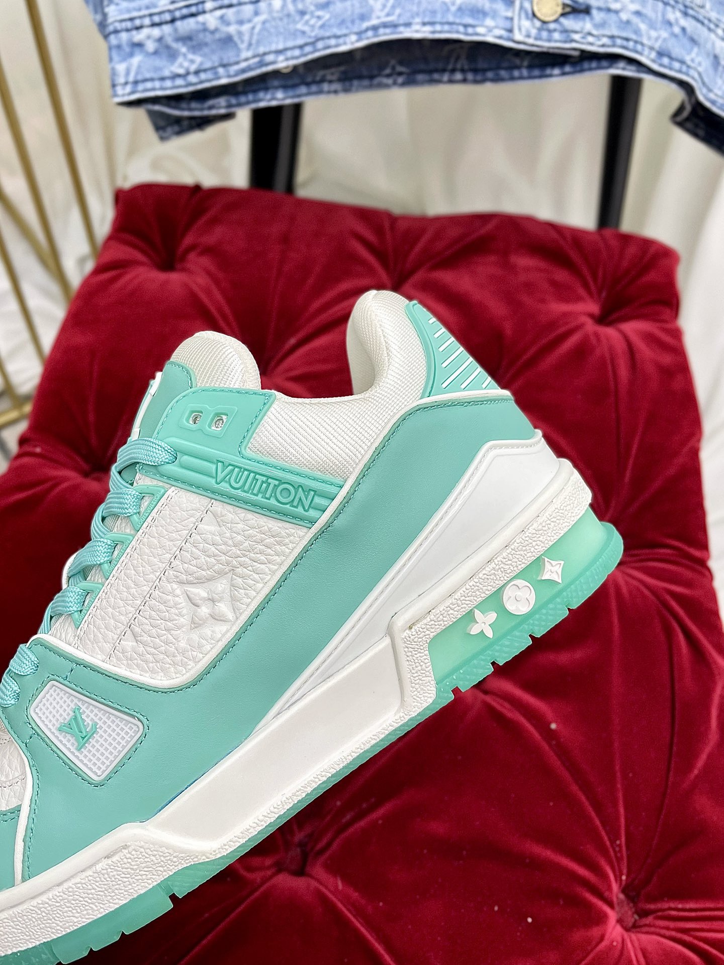 L X V TRAINER Sneakers detail 9
