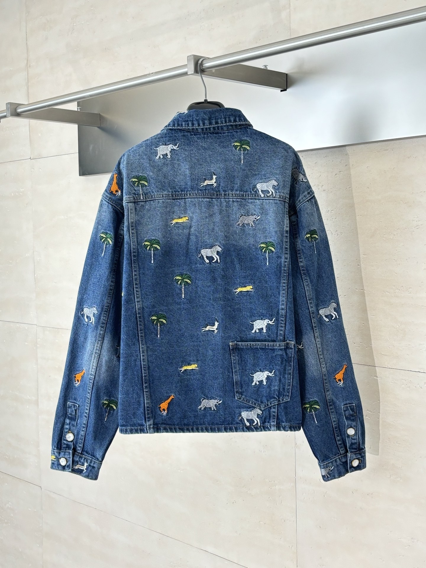 Product detail 2