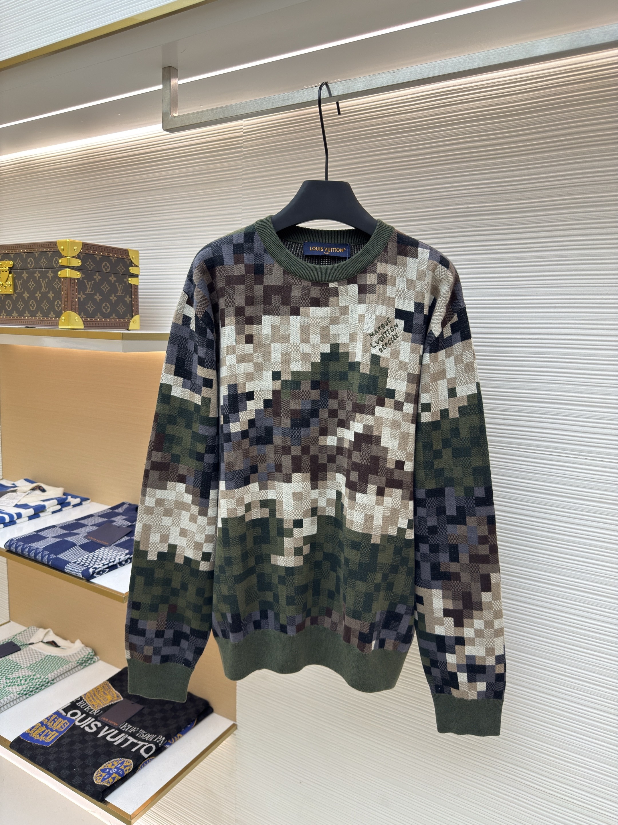 L X V Sweater