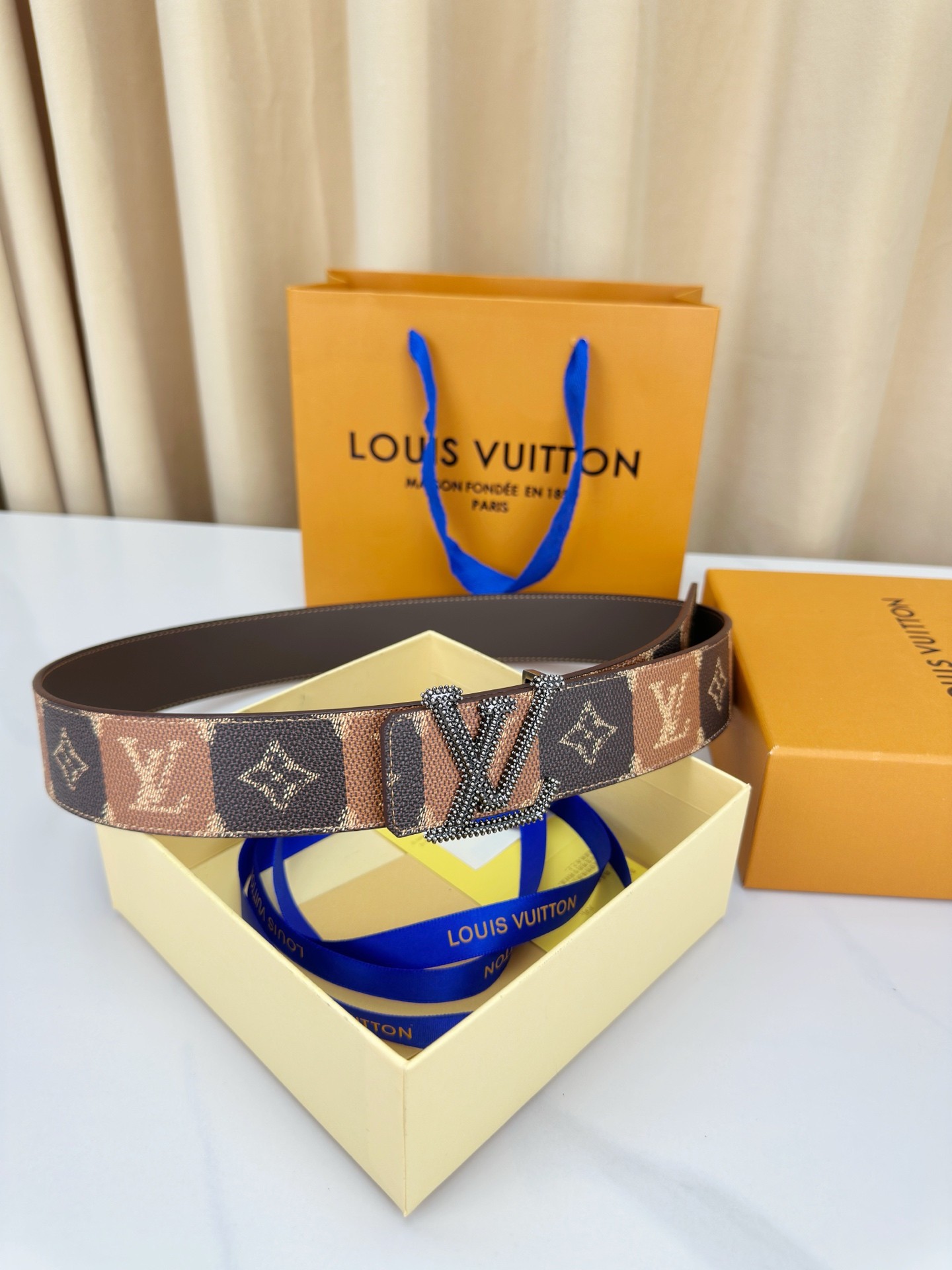 L X V 40mm Belt