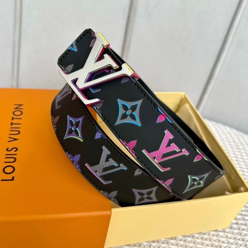 L X V Belt