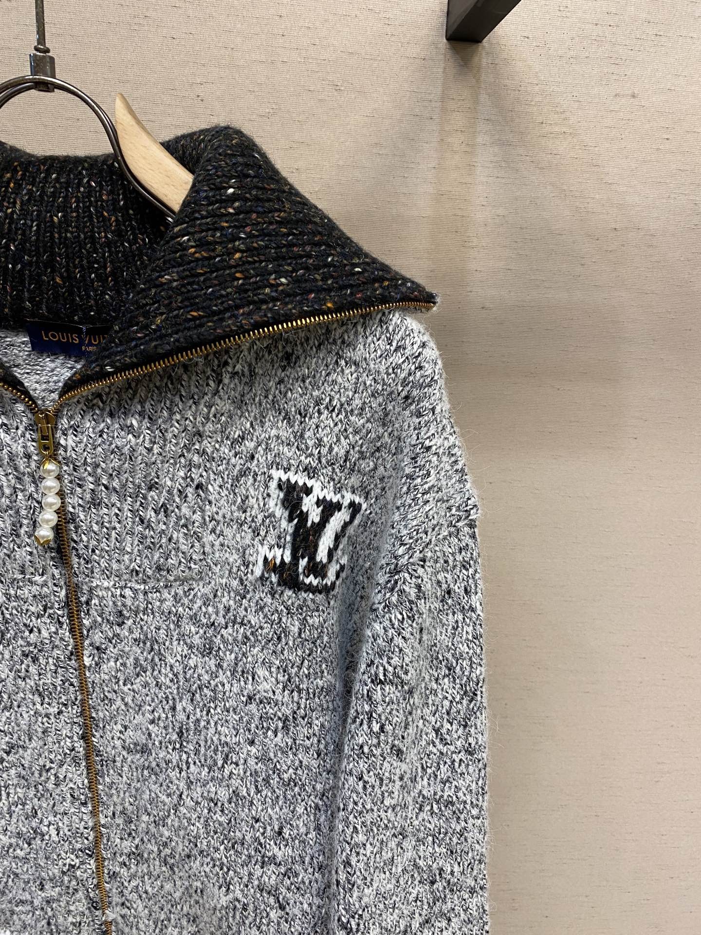 Product detail 4