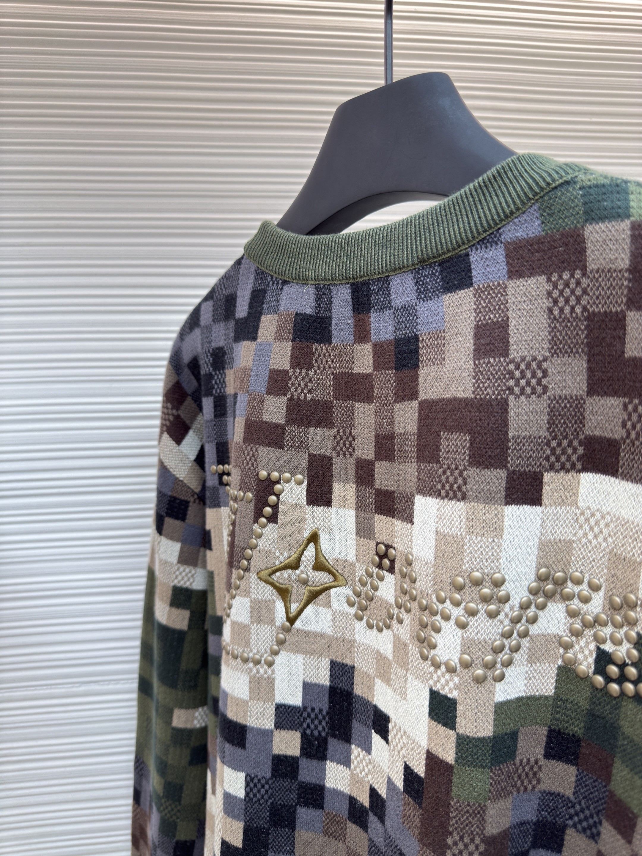 Product detail 4