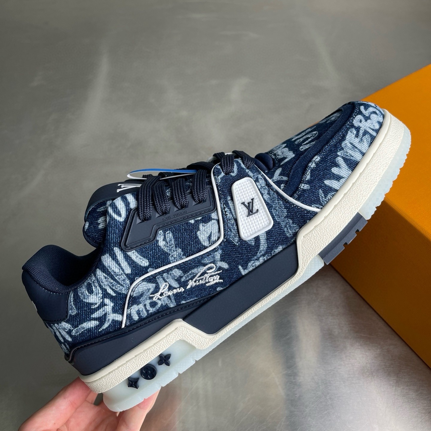 Product detail 4