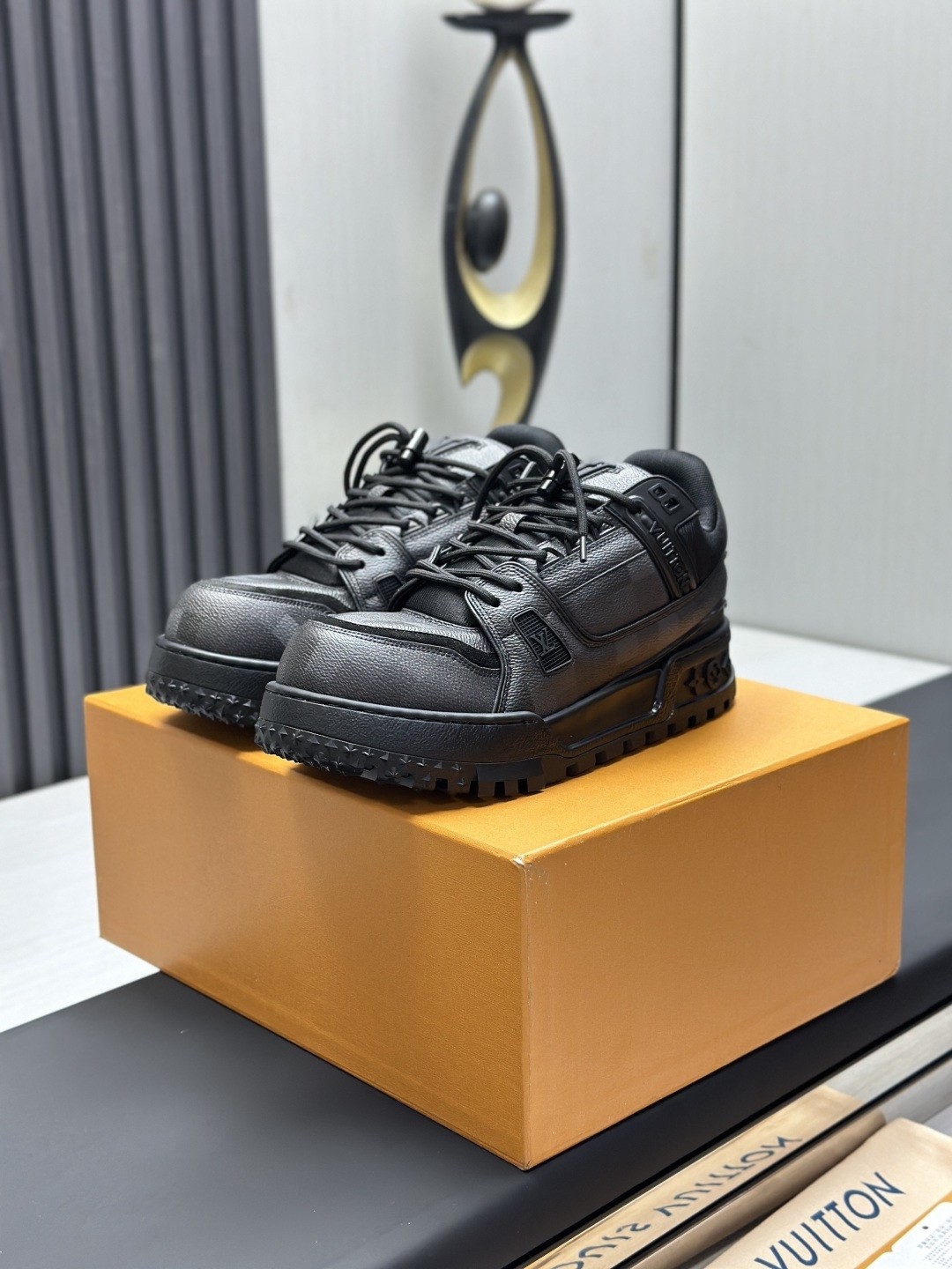 L X V TRAINER MAXI SNEAKERS