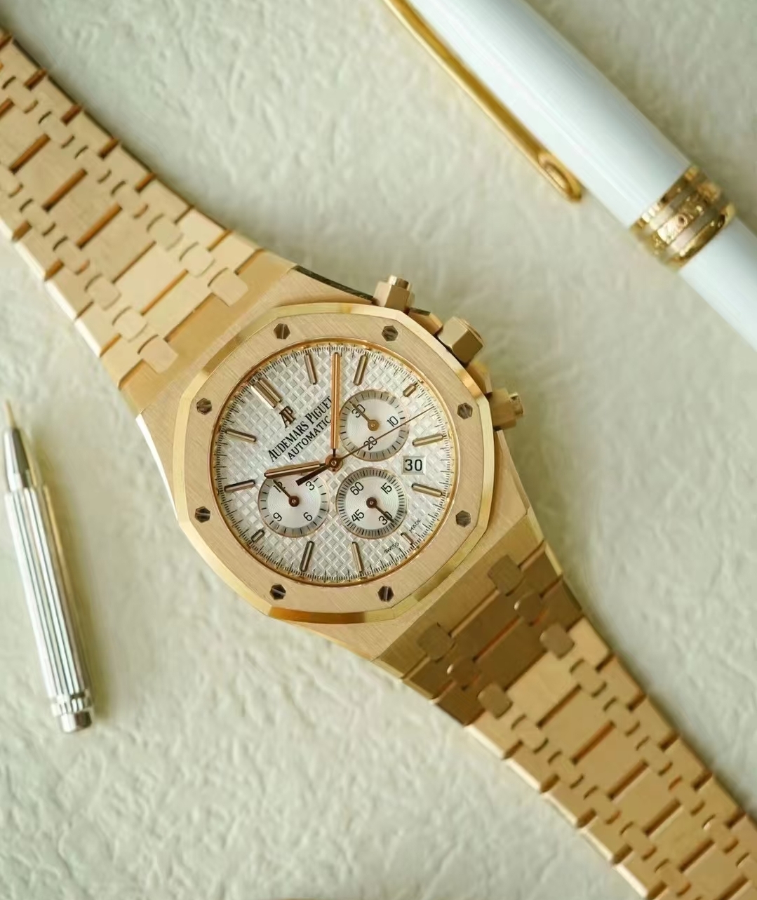 APS Royal Oak Chronograph 26320 detail 3