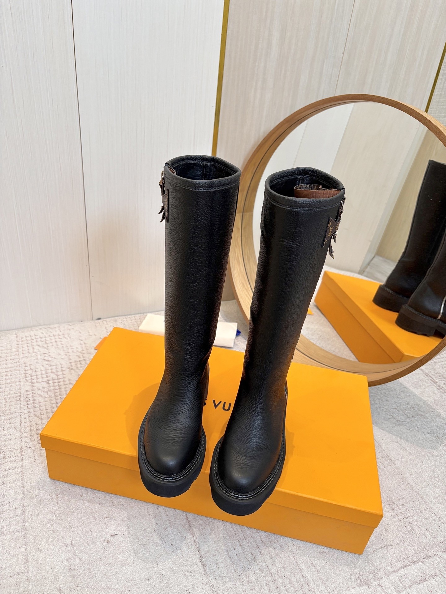 Product detail 4