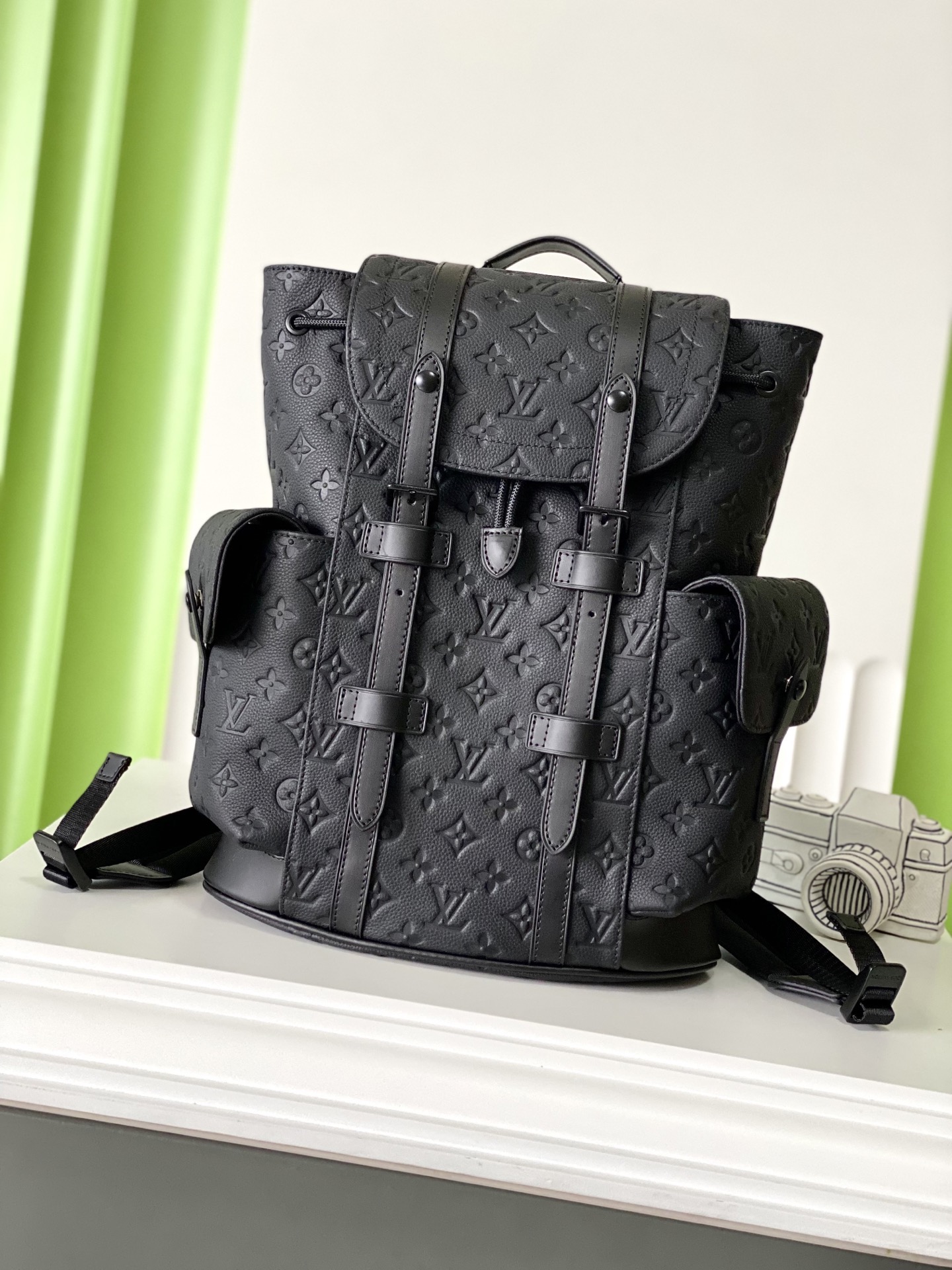 L X V M55699 Chrisyopher 41*48*13cm