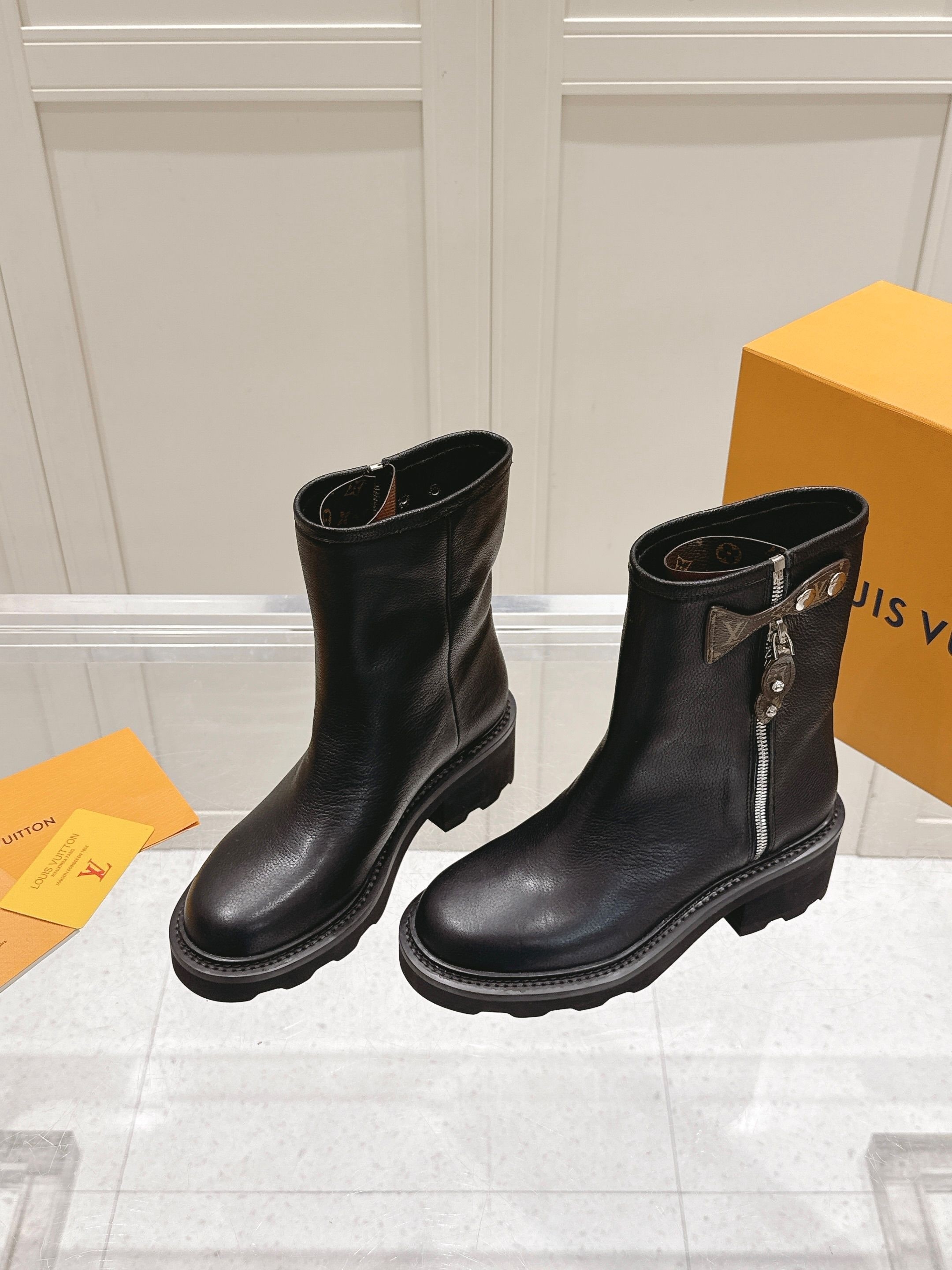 L X V Boots（ Women's style）