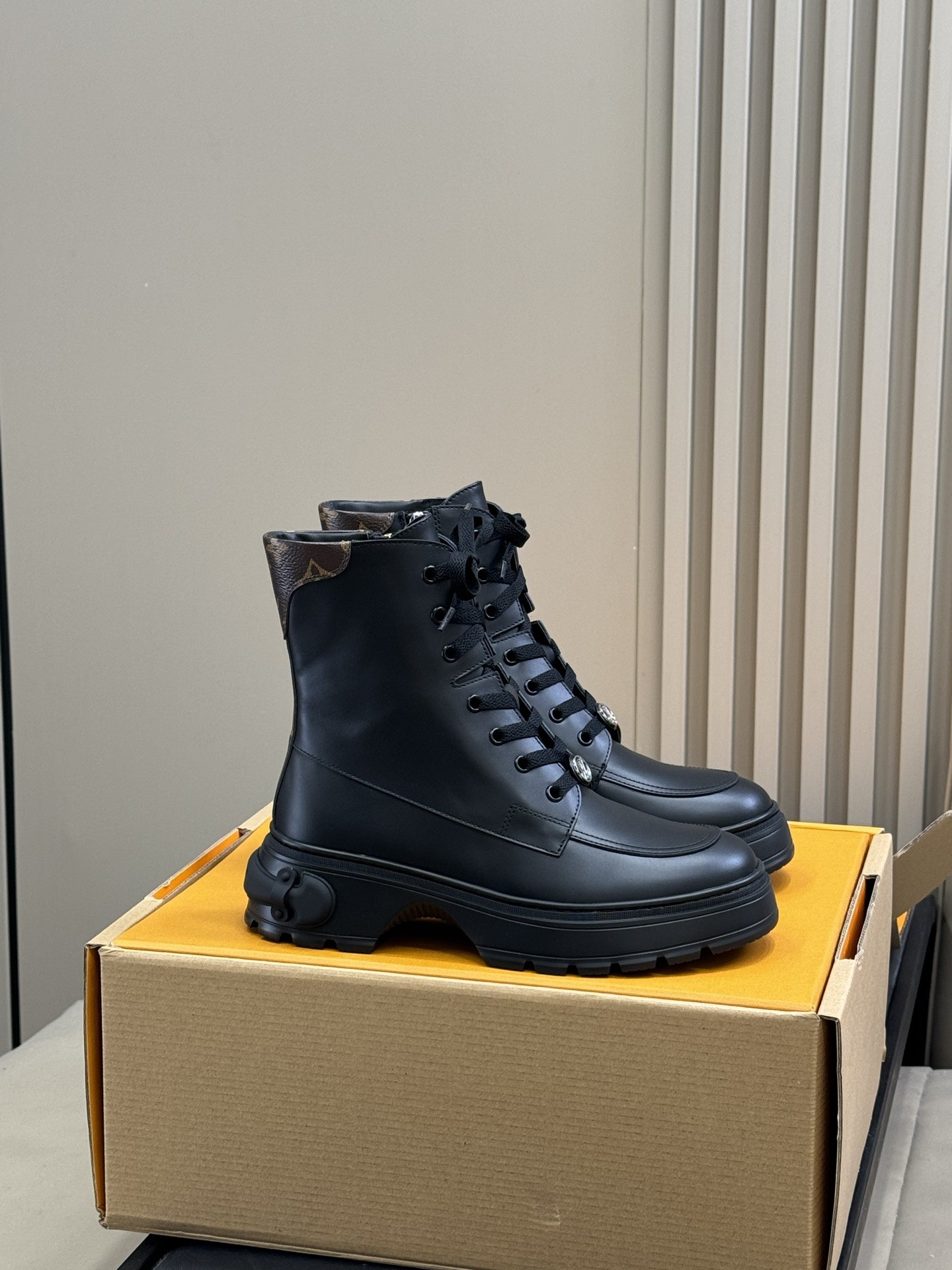 Product detail 1