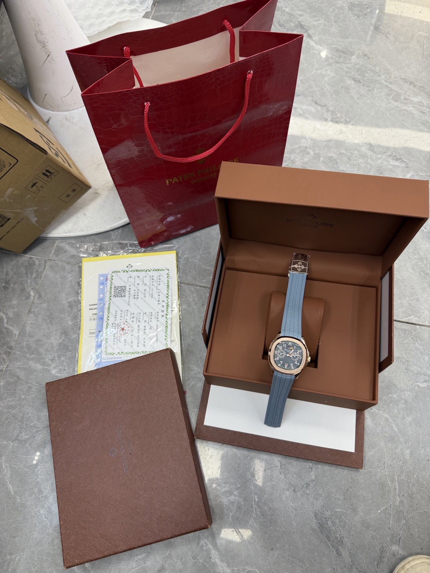 PP Aquanaut 5261R-001 detail 10