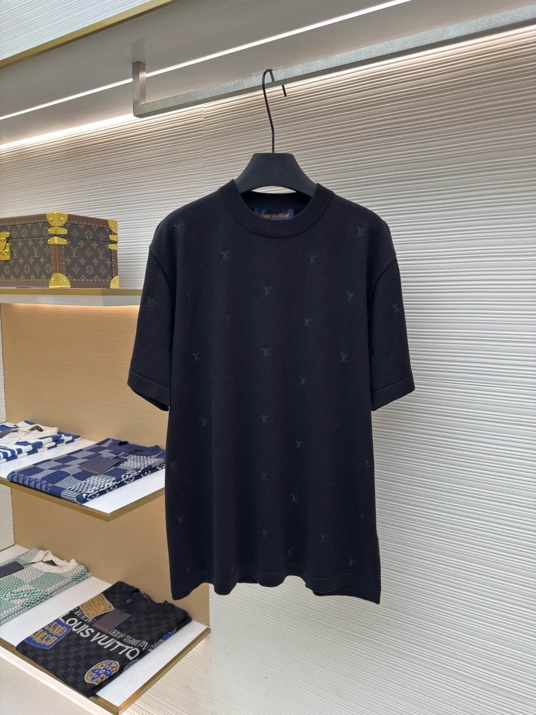 L X V Knitted short sleeve