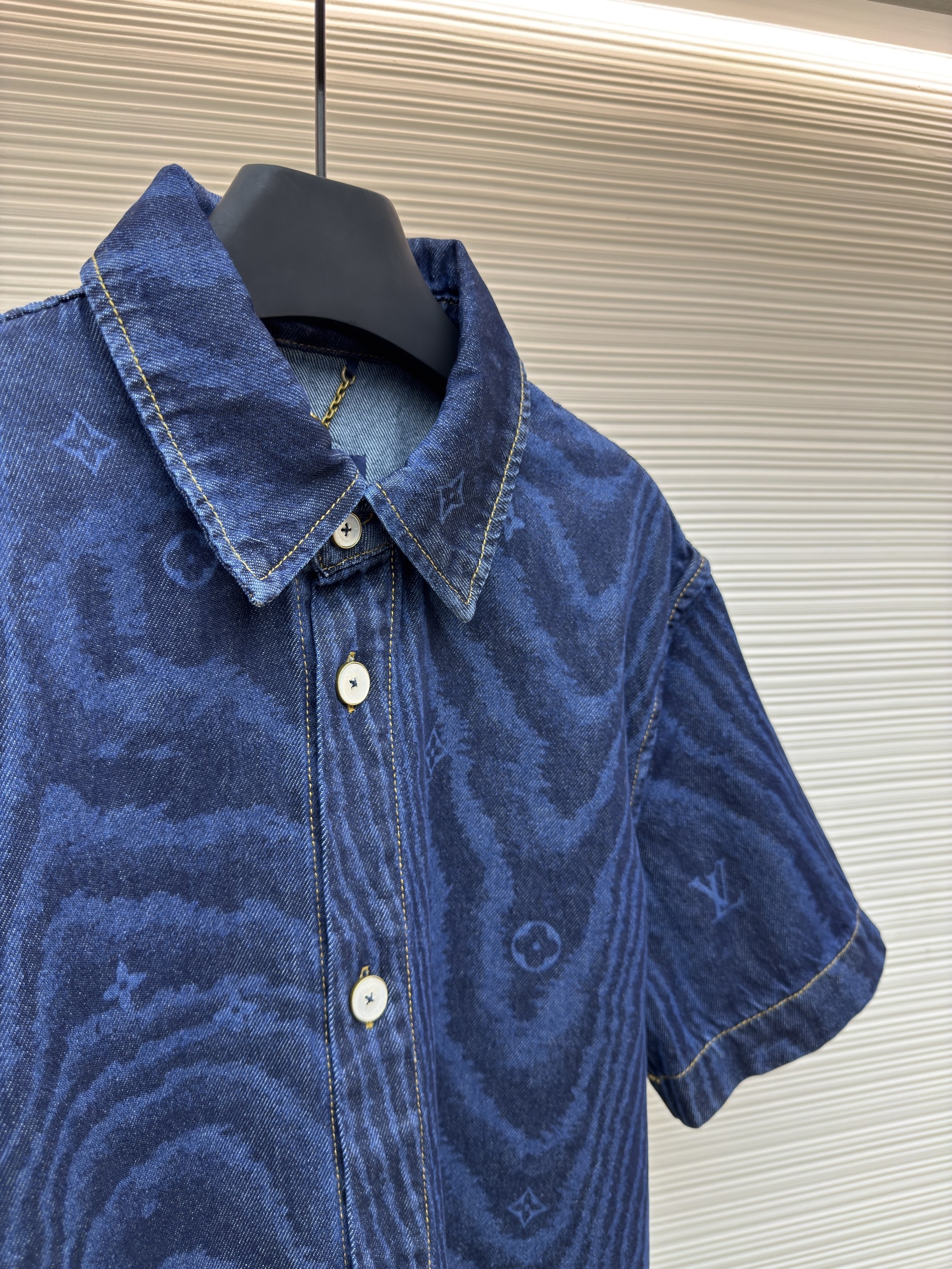 Product detail 3