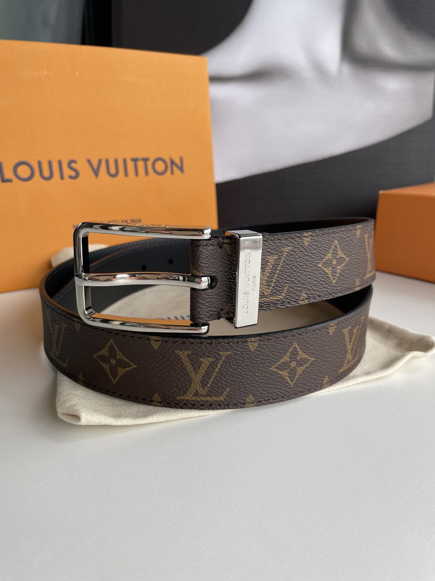 L X V 35mm Belt