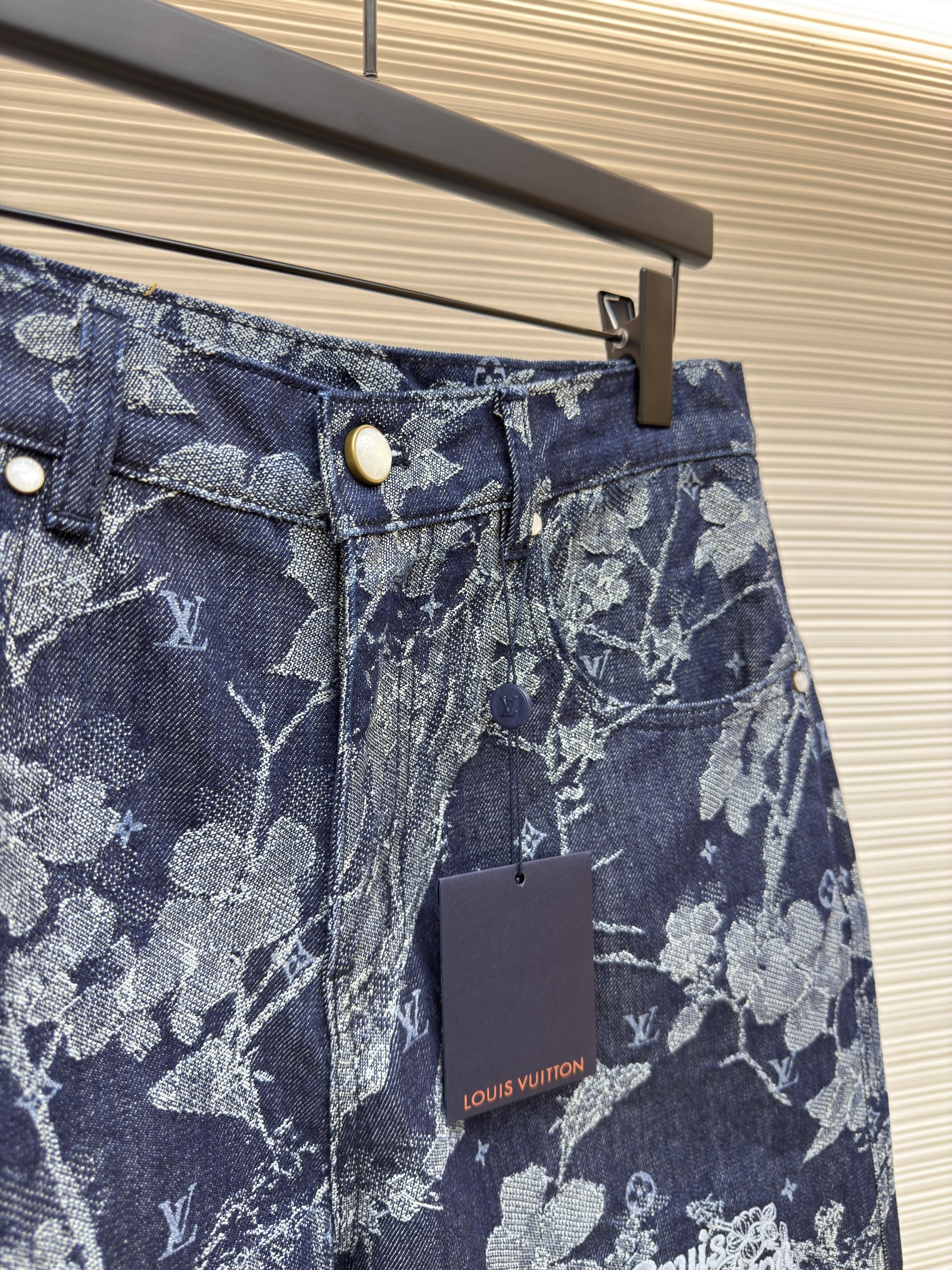 Product detail 1