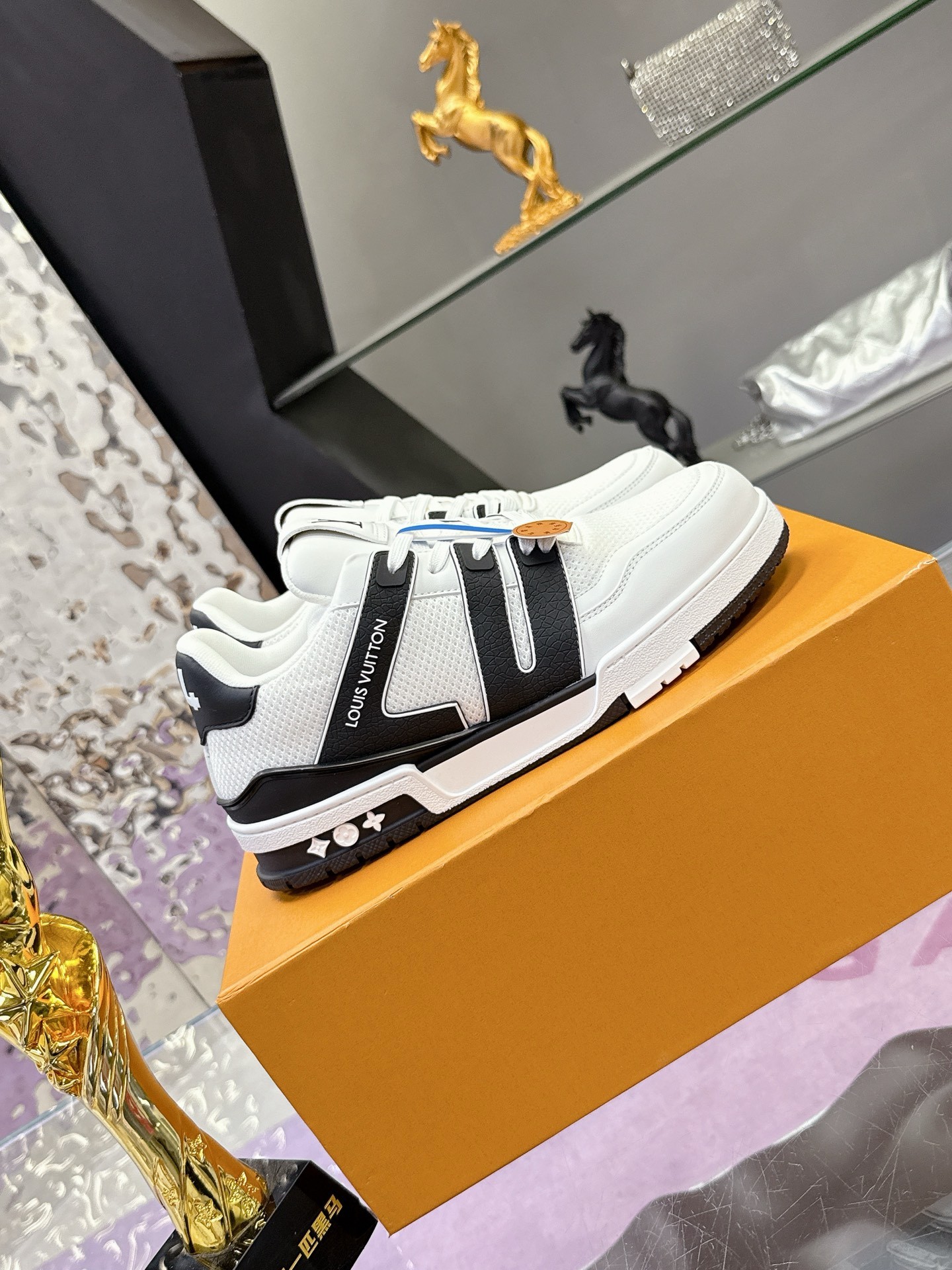 Product detail 3