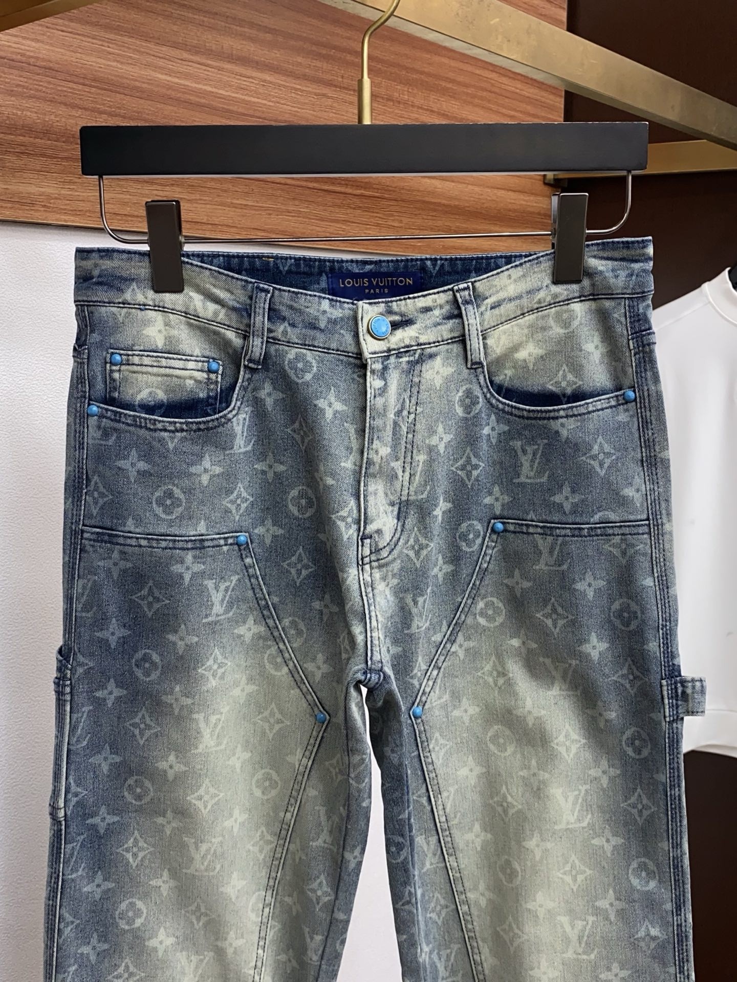 Product detail 4