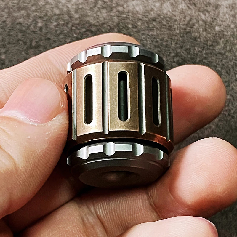 B.M. Black Mirror Warhammer Paracord Bead Pendant Fidget Spinner