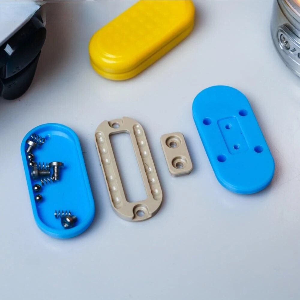 Metal Toys Dz. Corian Bubble TOP-B Blue And Yellow Push Slider