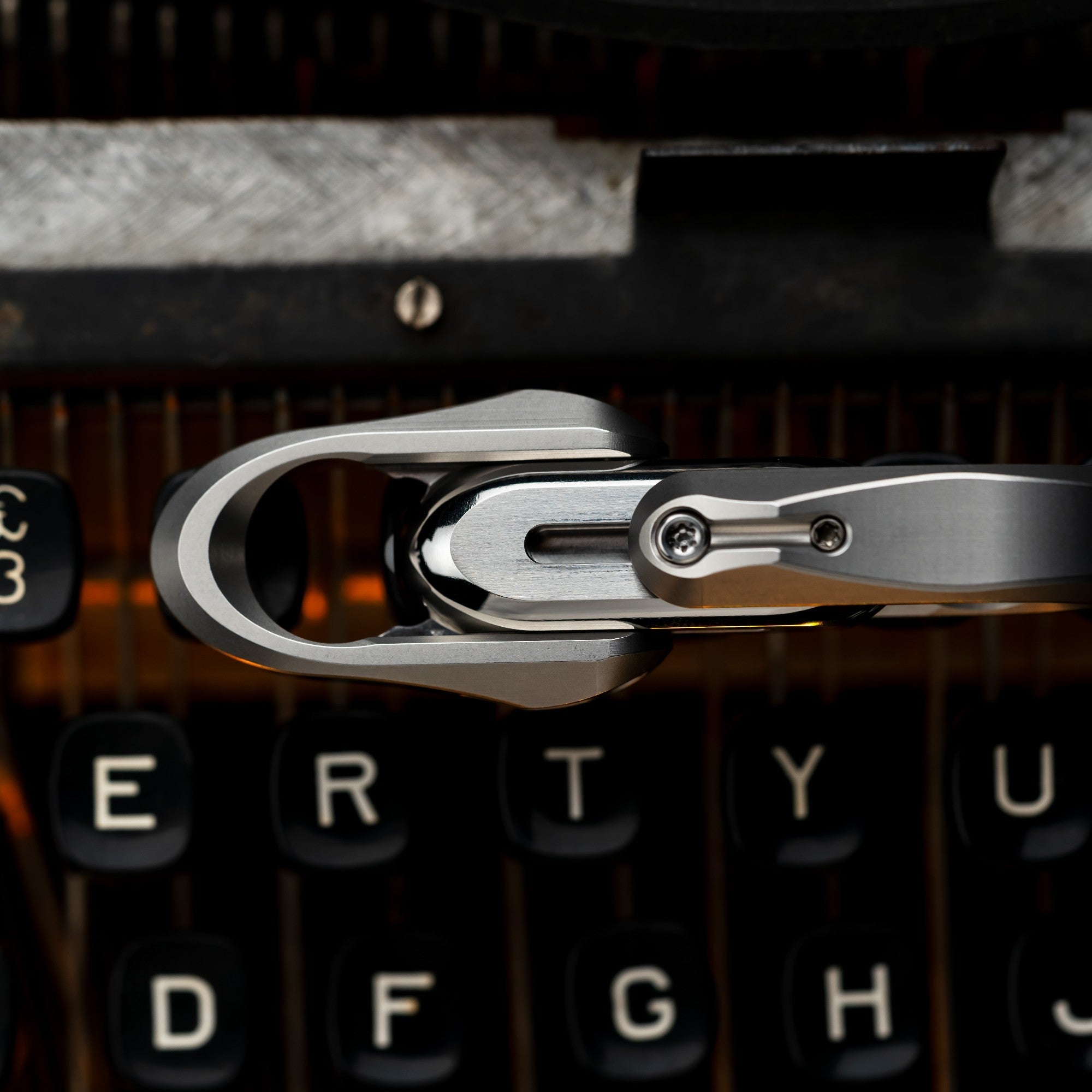 WANWU EDC Escapod Mechanical Fidget Slider