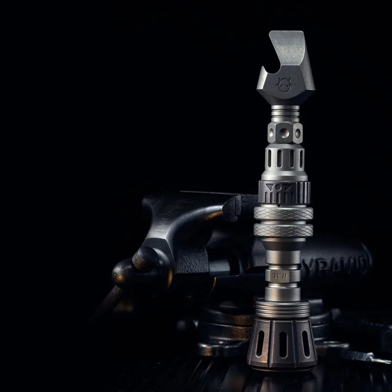 B.M. Black Mirror Multifunctional Screwdriver Gyroscope Combination Disassembly Decompression Batch Head Accessories EDC