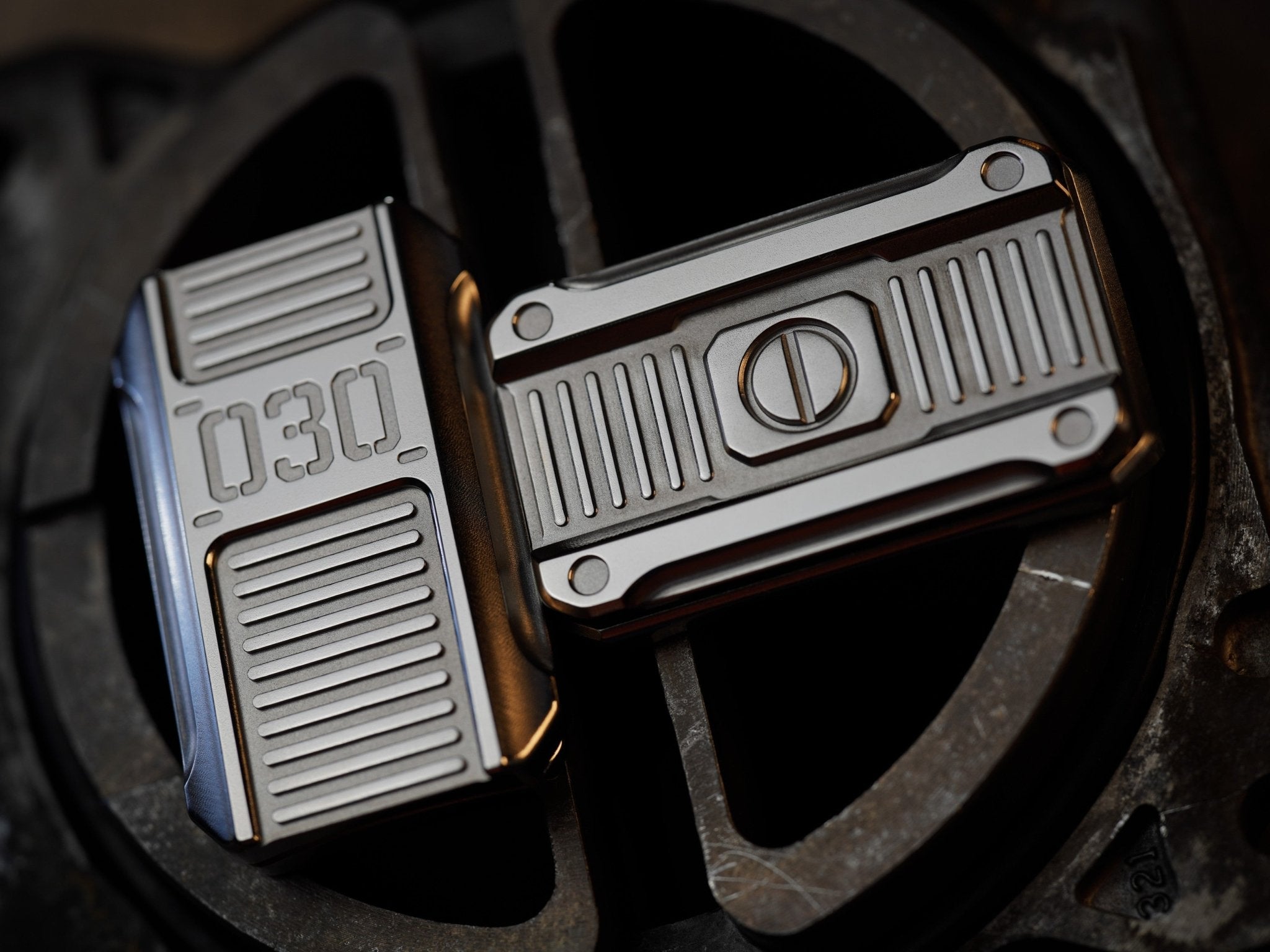 WANWU EDC Bulletproof Mini Shield Magnetic Fidget Slider