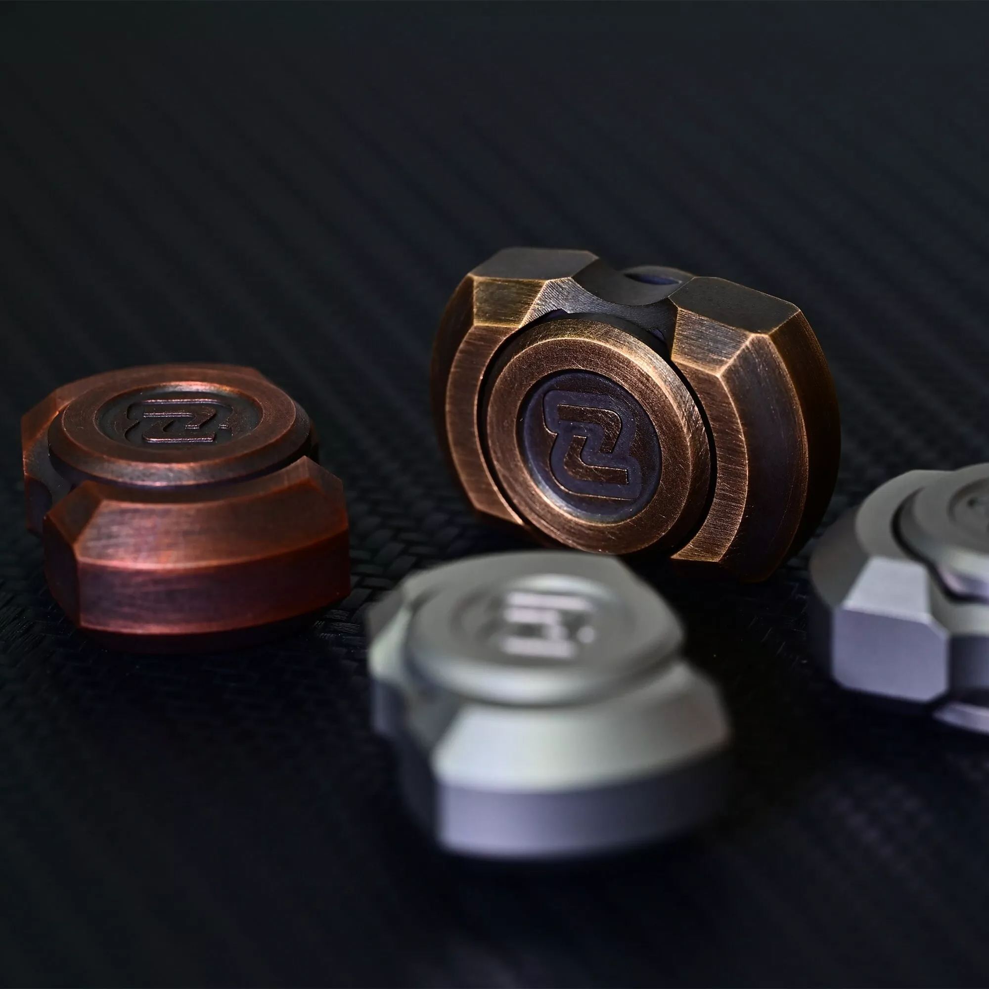 MCZHI Magic Block Fidget Spinner