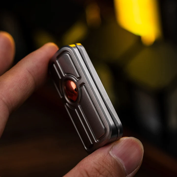 WANWU EDC Centurion Shield Fidget Slider Clicker