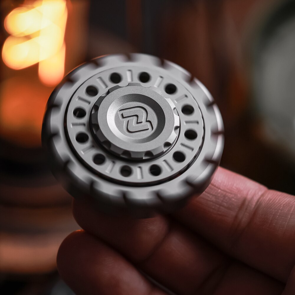 MCZHI Serrated Linkage Ghost Teeth 2.0 Fidget Spinner