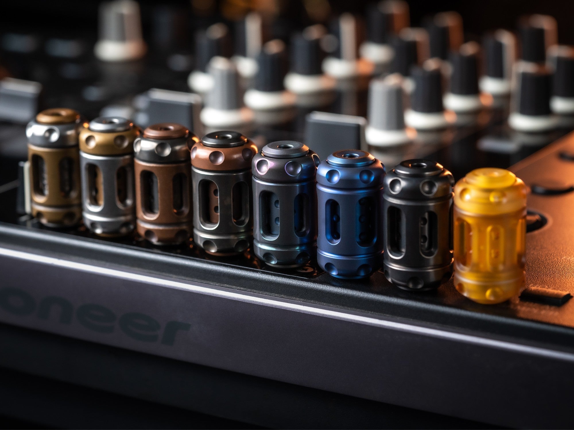 01EDC Time Capsule Knife Bead Fidget Spinner Metal EDC Decompression Toy