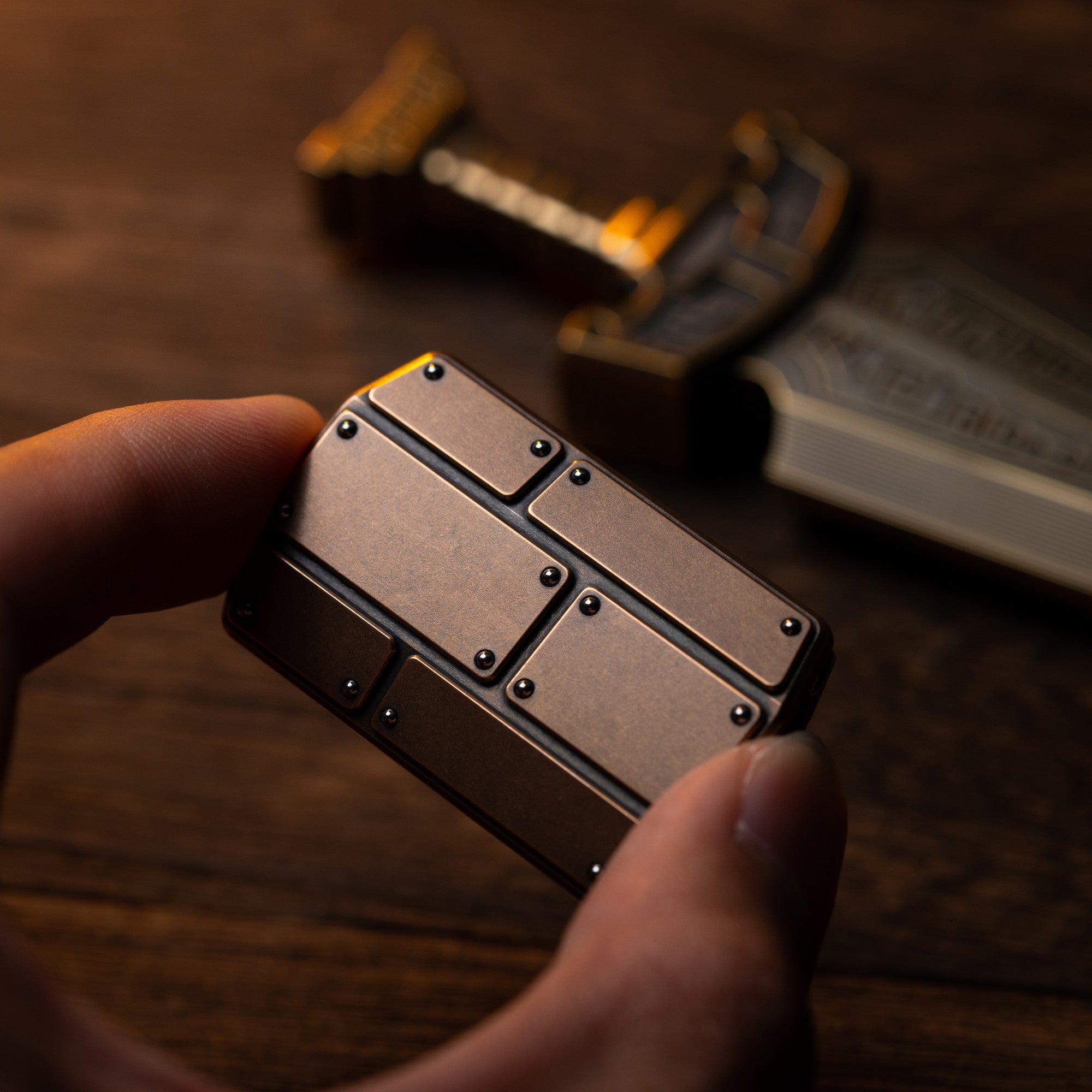 WANWU EDC Master Shield Fidget Slider