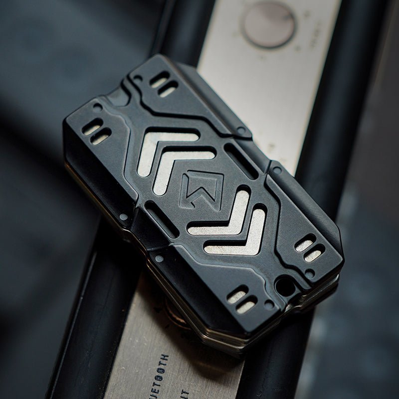 CHENYU Battle Warshield Fidget Slider EDC Metal Decompression Toy