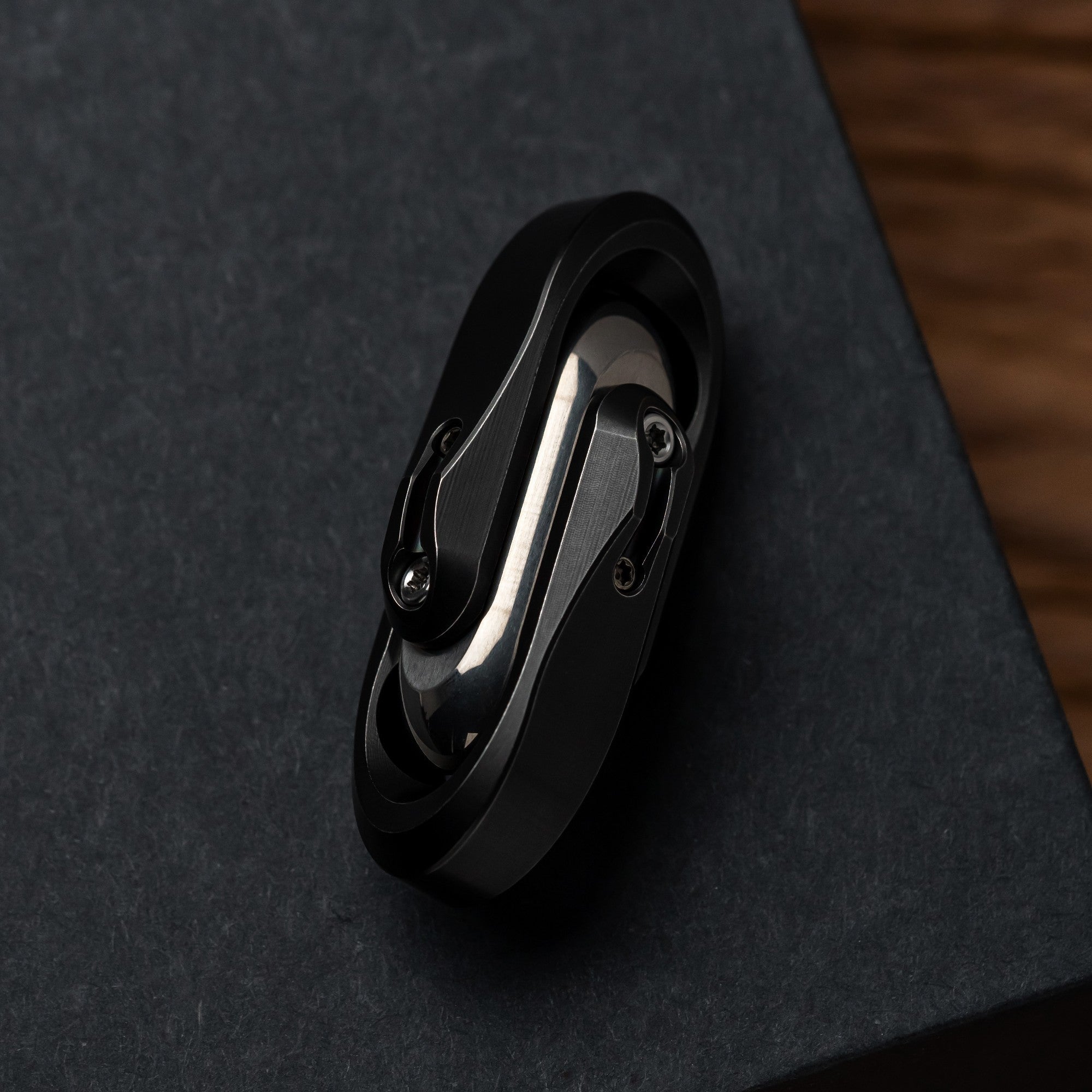 WANWU EDC Escapod Mechanical Fidget Slider