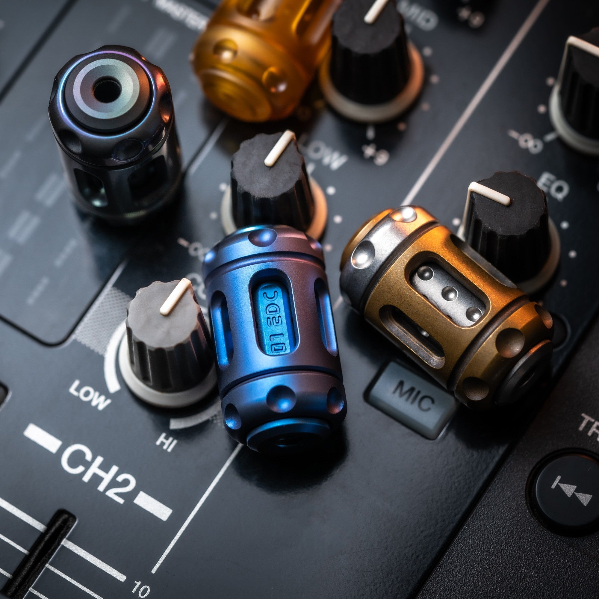 01EDC Time Capsule Knife Bead Fidget Spinner Metal EDC Decompression Toy